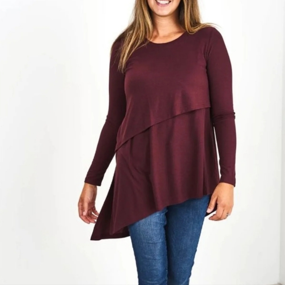 Latched Mama Asymmetrical Nursing Tunic Size Large